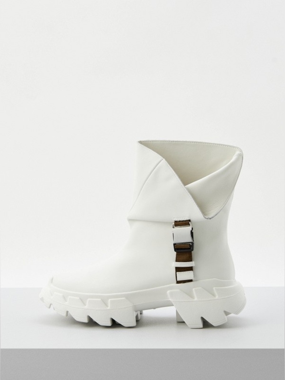 4CCCCEES White Leather Chunky Platform Ankle Boots Fold Over Buckle Women’s